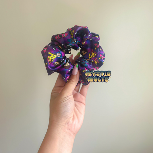 Button Girl